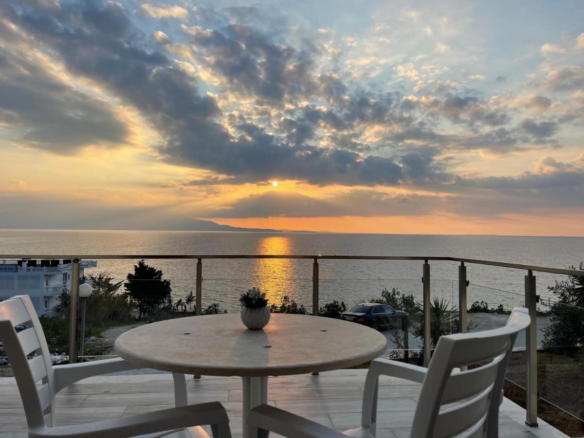 Wave Apartments Saranda Экстерьер фото