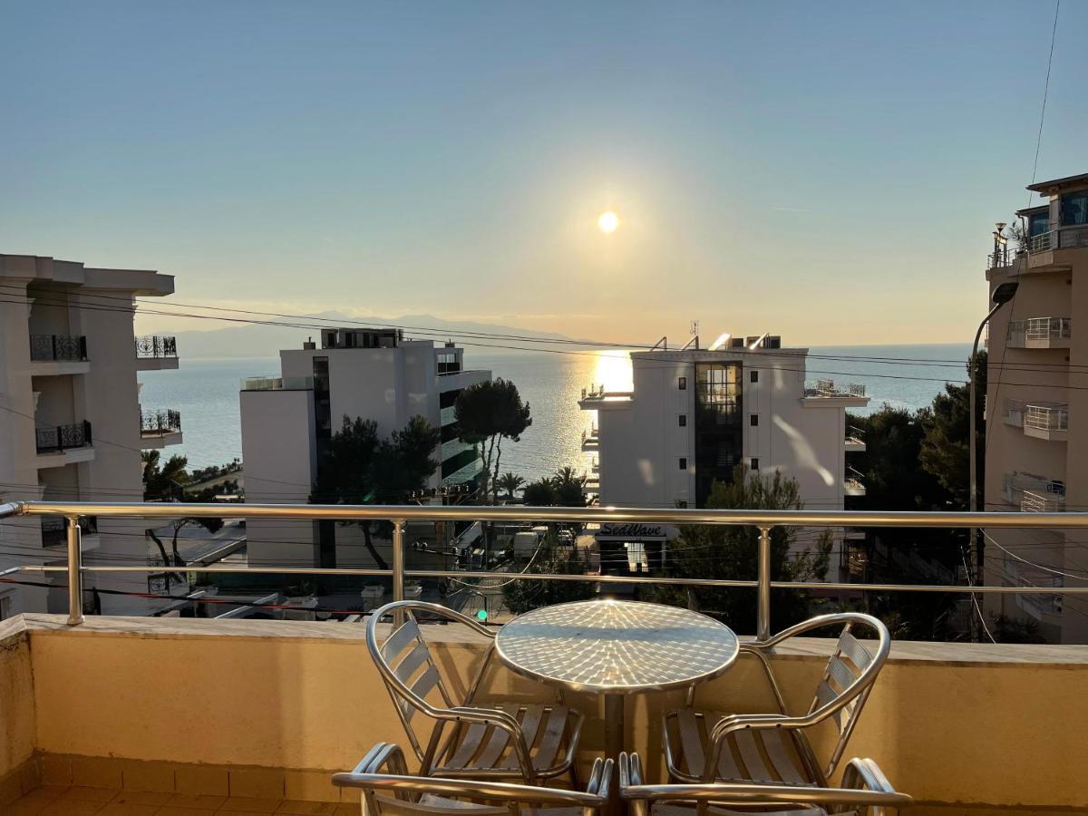 Wave Apartments Saranda Экстерьер фото