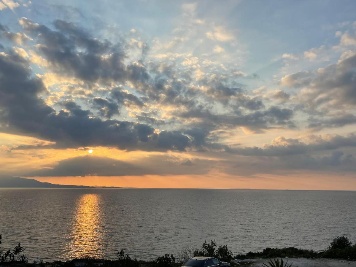 Wave Apartments Saranda Экстерьер фото