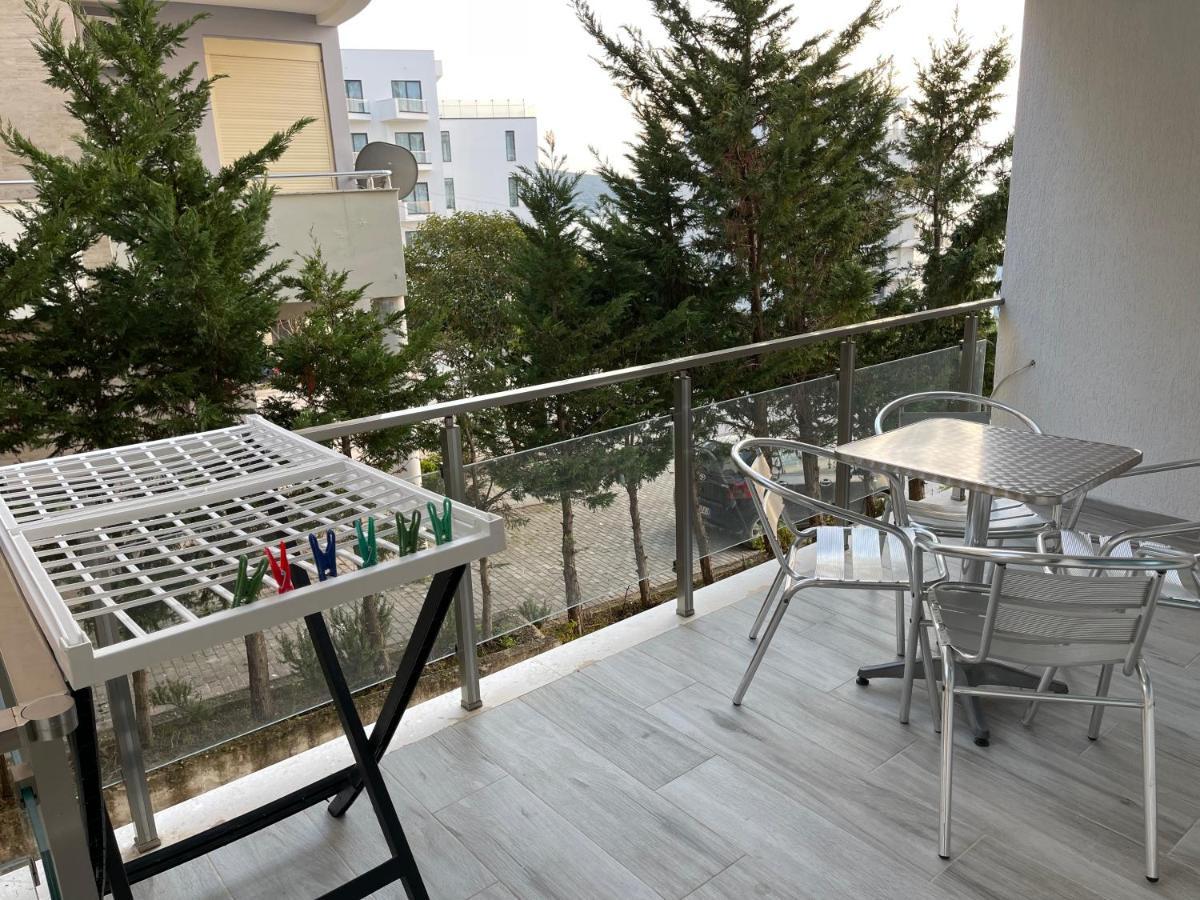 Wave Apartments Saranda Экстерьер фото