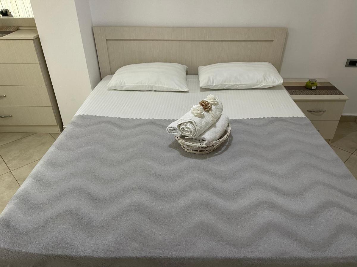 Wave Apartments Saranda Экстерьер фото